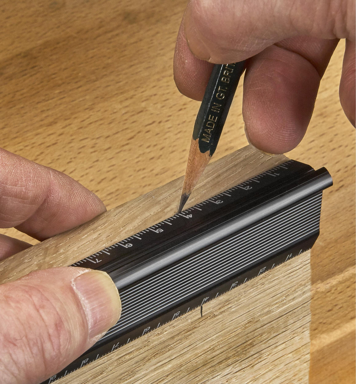 Veritas 300mm Metric Edge Rule
