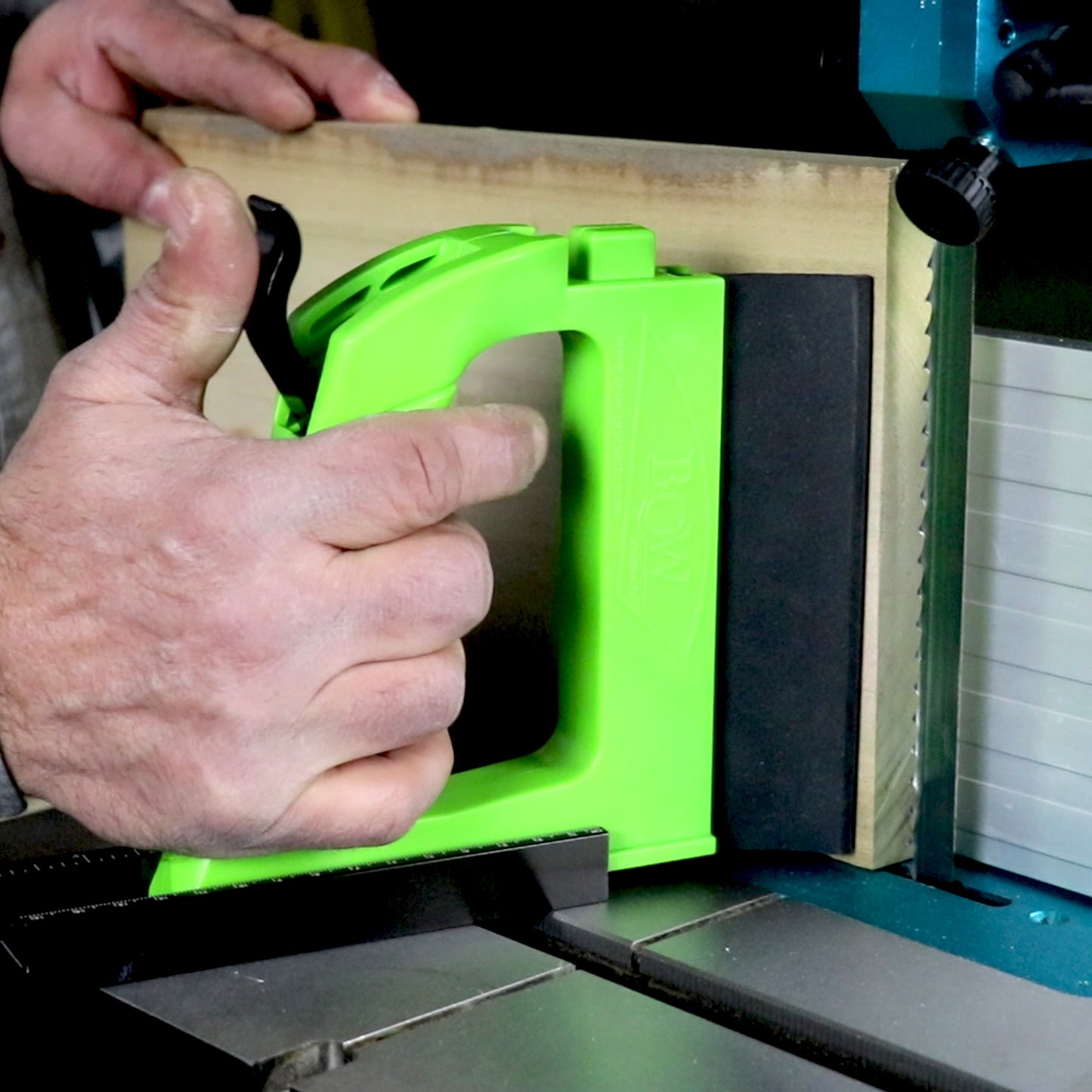Bow Products GuidePro Bandsaw Guide