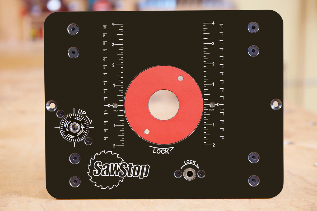 SawStop Router Lift - suit fixed base routers