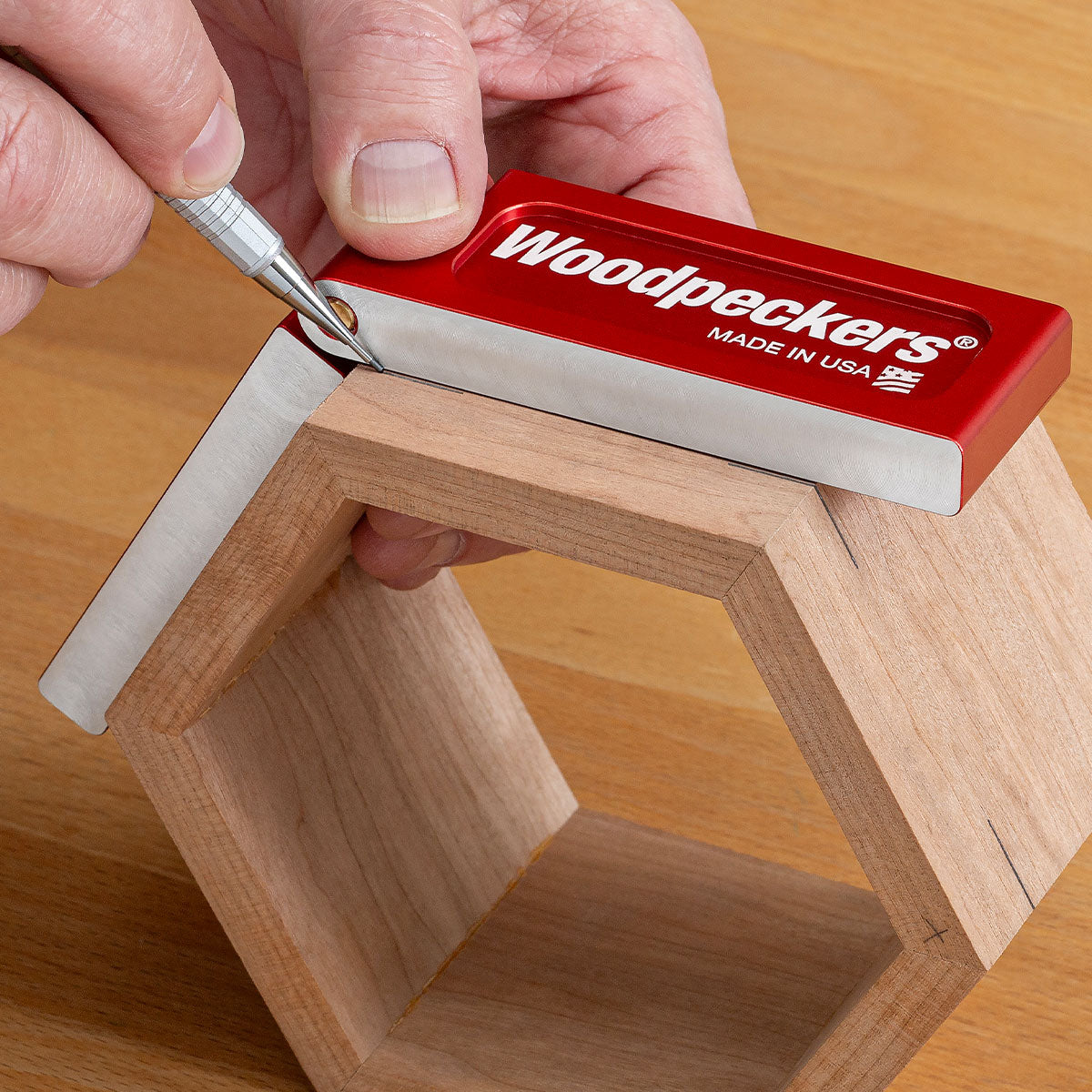 Woodpeckers Folding Saddle Square Set