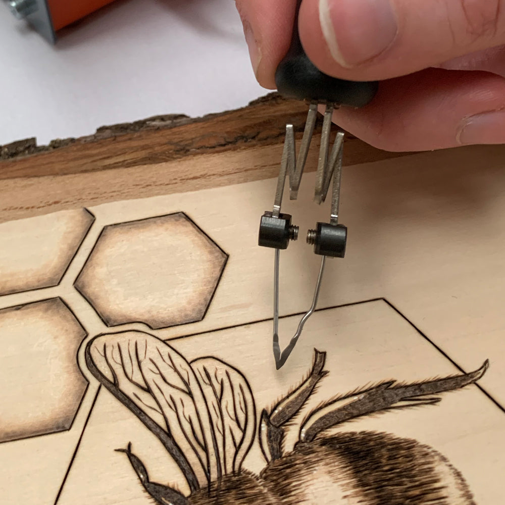 Robert Sorby Skew Point (2 Pack) for the Peter Child Artist's Pyrography Machine.