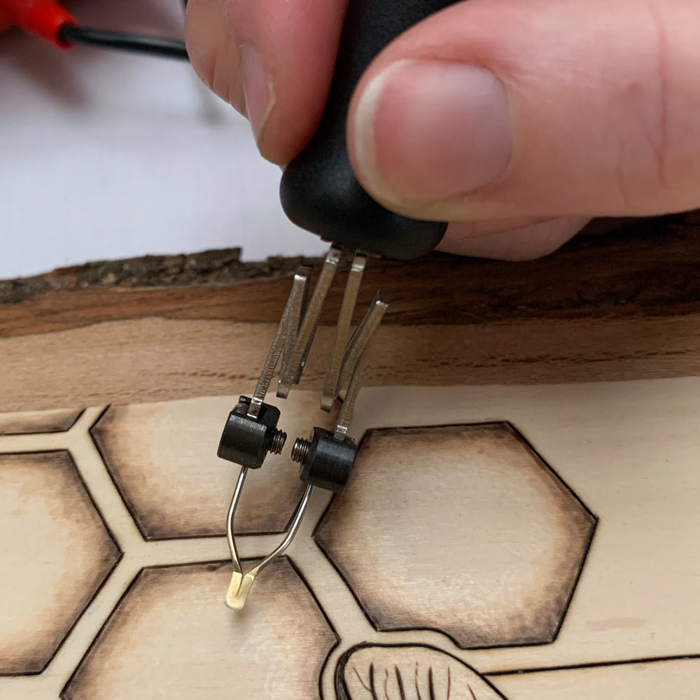 Robert Sorby Mix Set of Ball Points (4 Pack) replacements for the Peter Child Artist's Pyrography Machine.